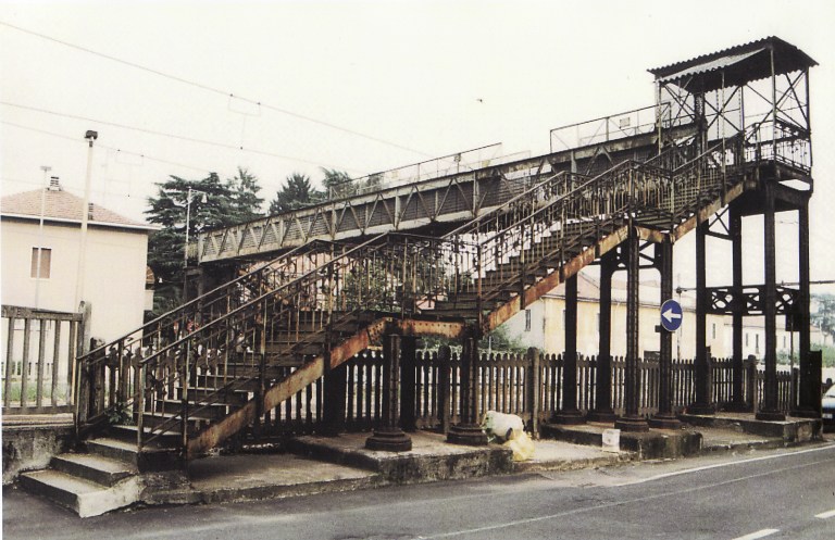 Ponte di ferro visto da via Vittorio Veneto