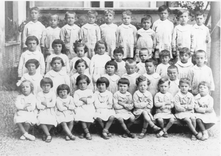 Bambini dell'Asilo Marangoni